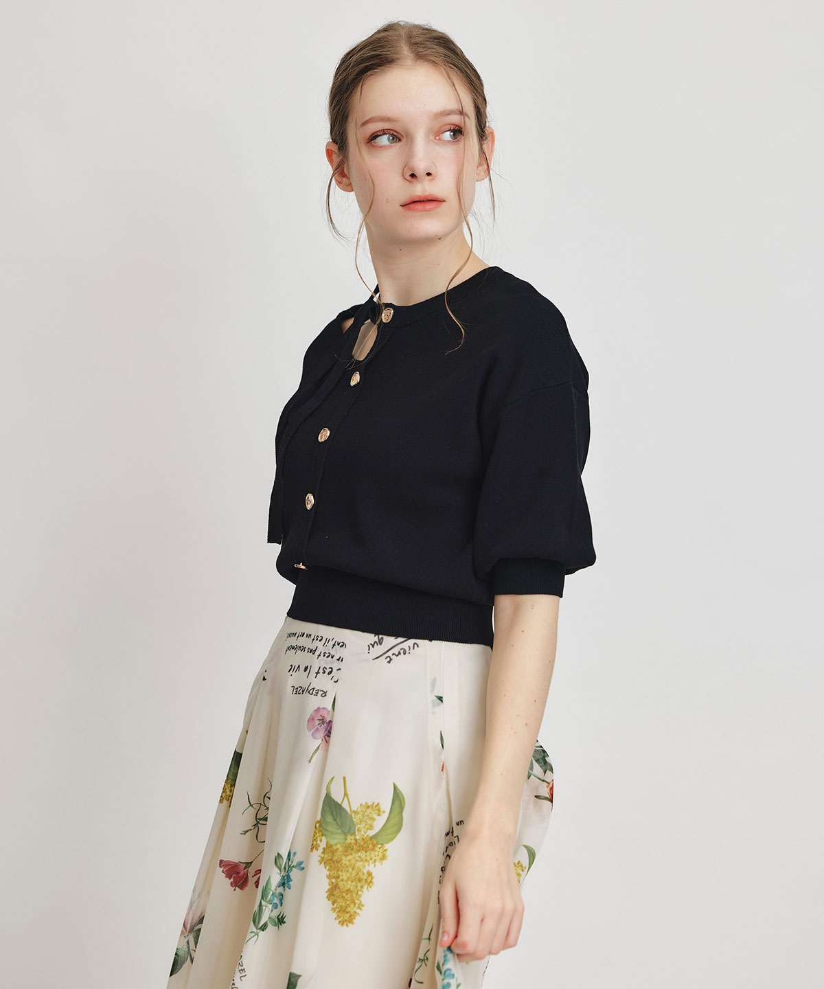 アシメカットデザインハーフスリーブニットプルオーバー