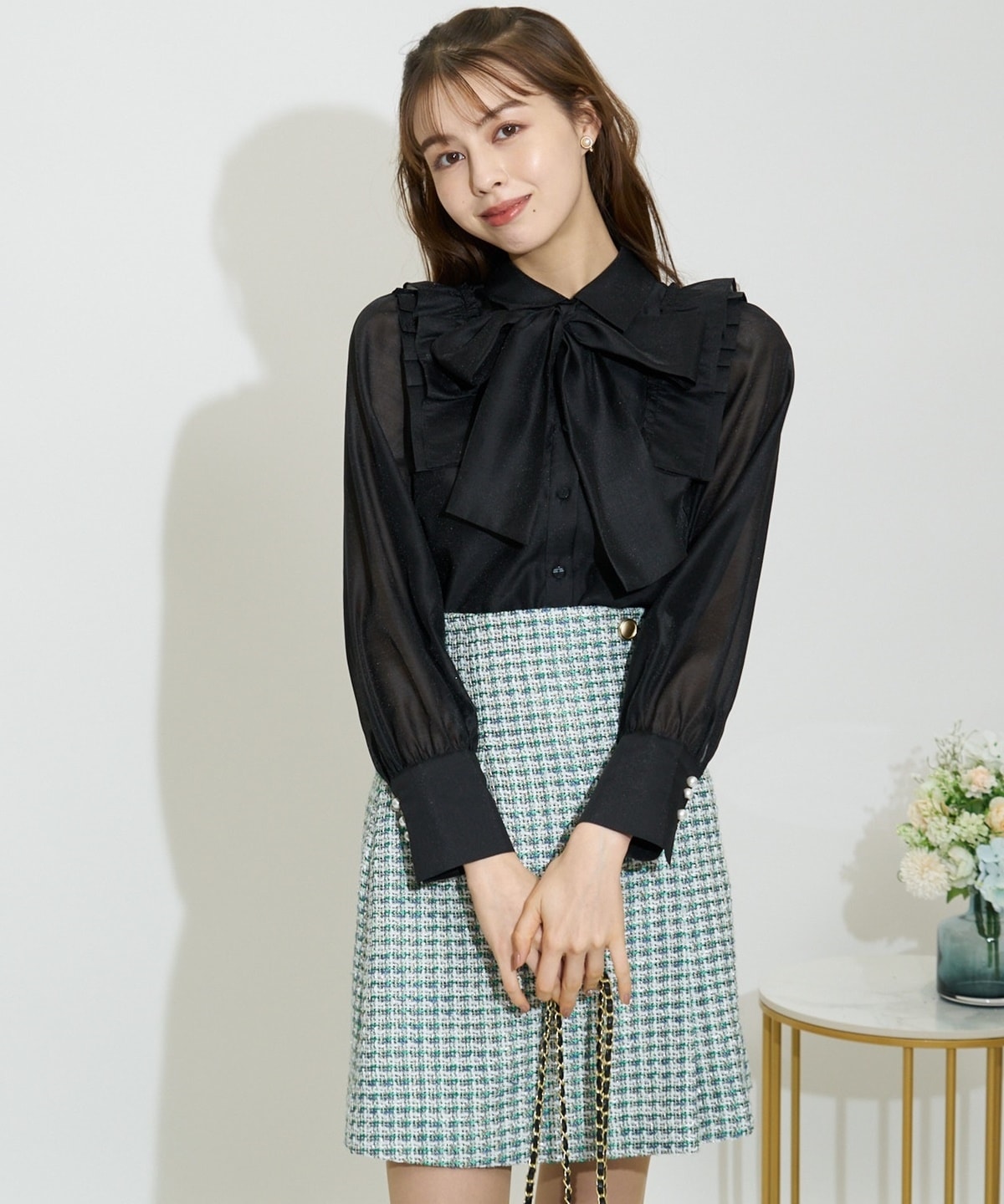 金ボタンミックスツイードミニスカート