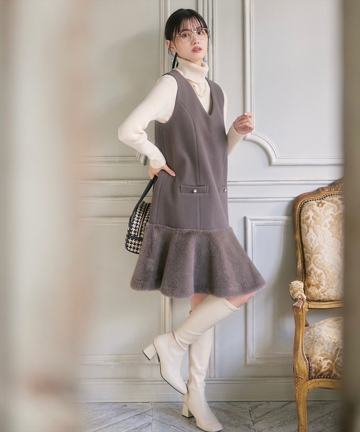 ヘムファーVネックノースリーブジャンパースカート(F エクリュ  