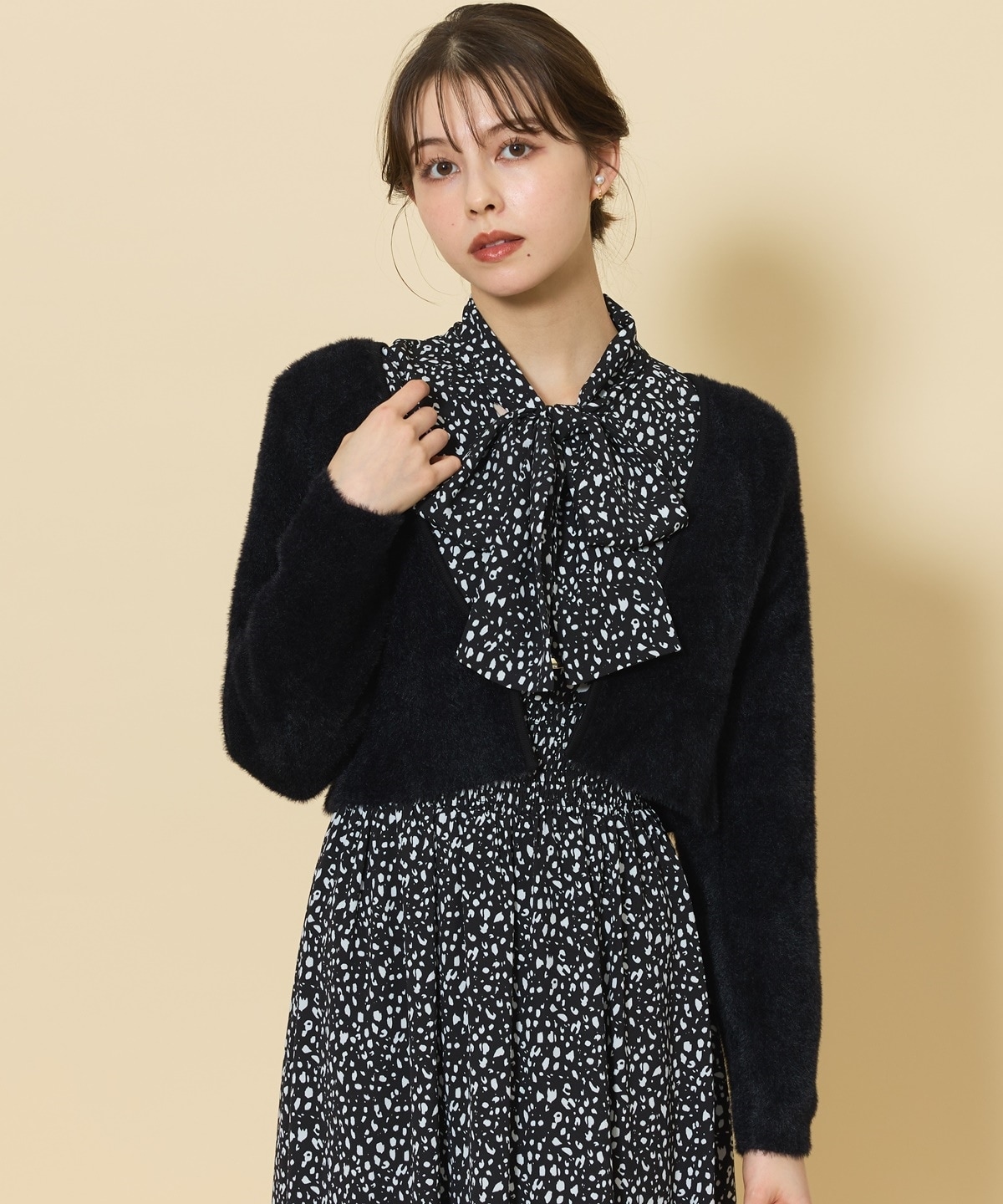 ふわふわシャギーボレロカーディガン