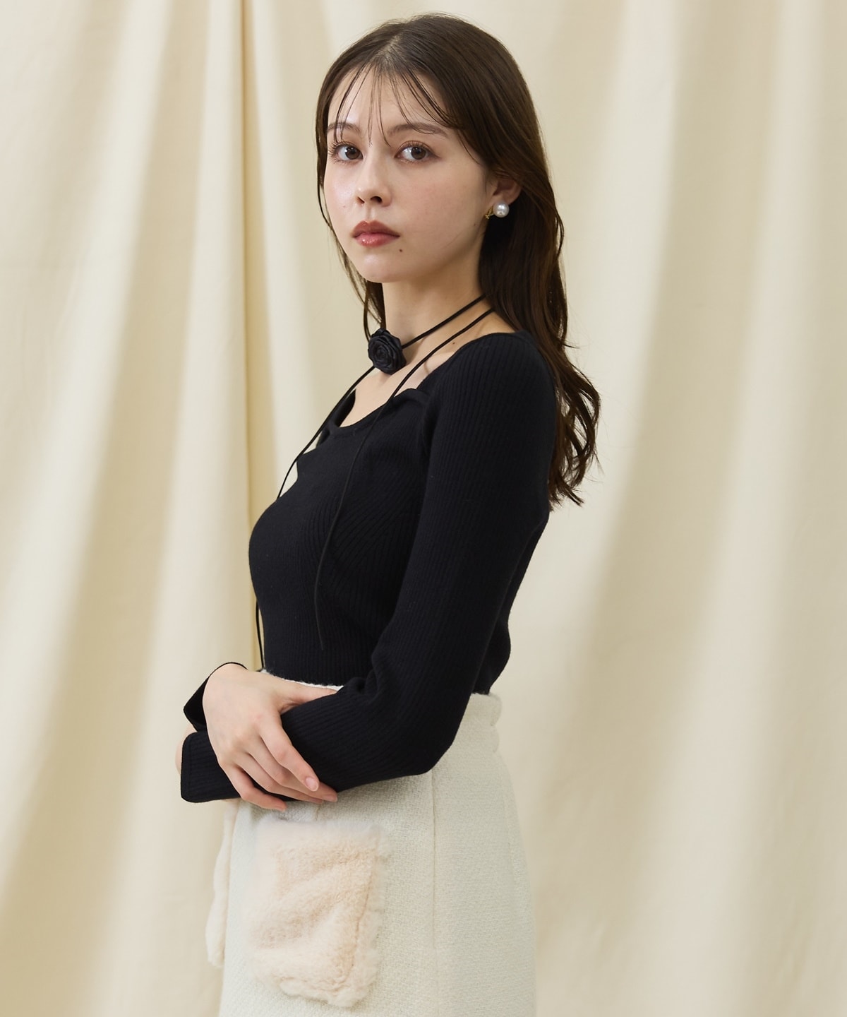 デコルテビスチェリブニットプルオーバー