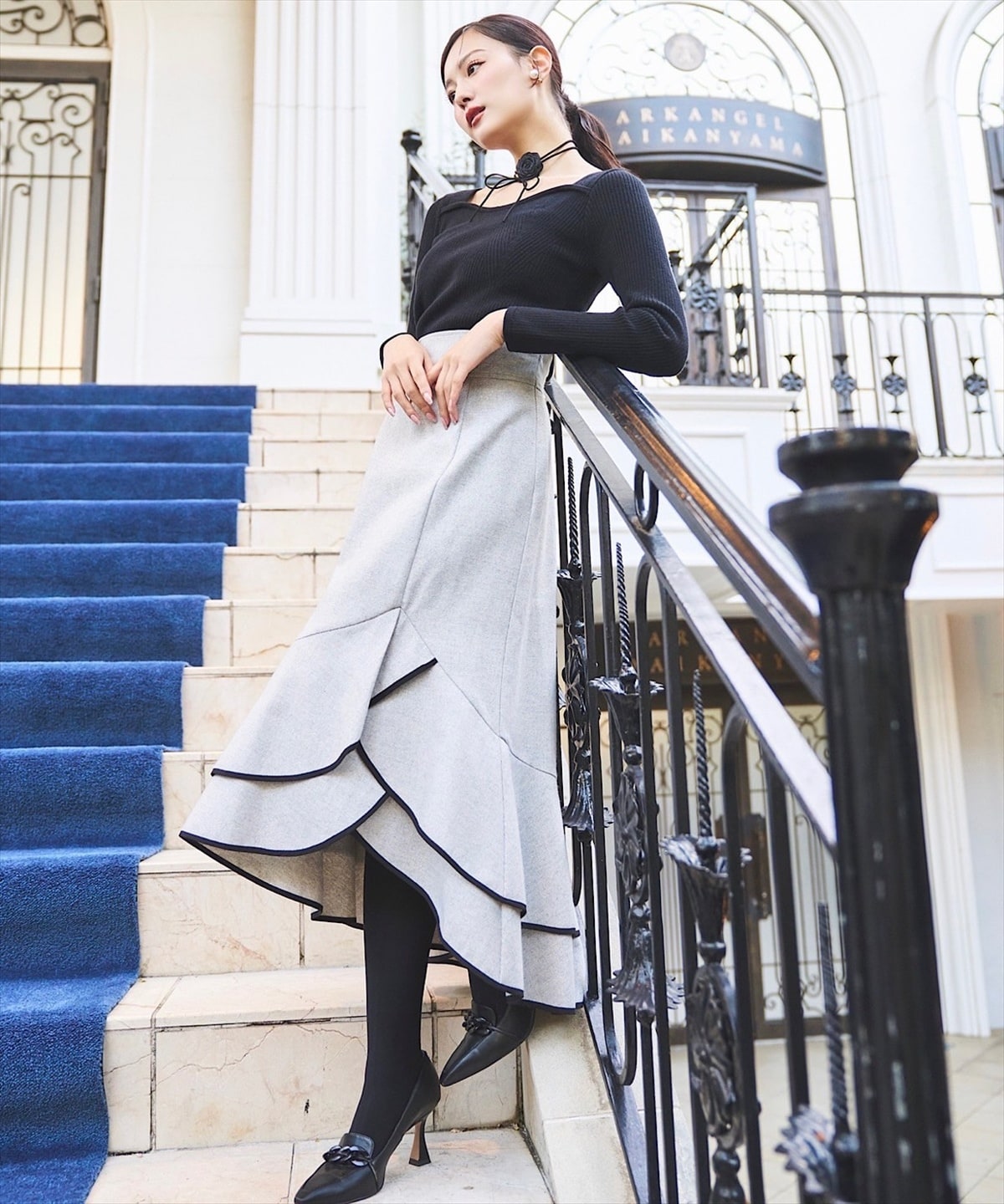 デコルテビスチェリブニットプルオーバー