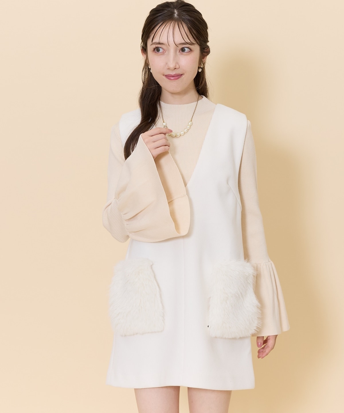 フレアスリーブボトルネックニットプルオーバー