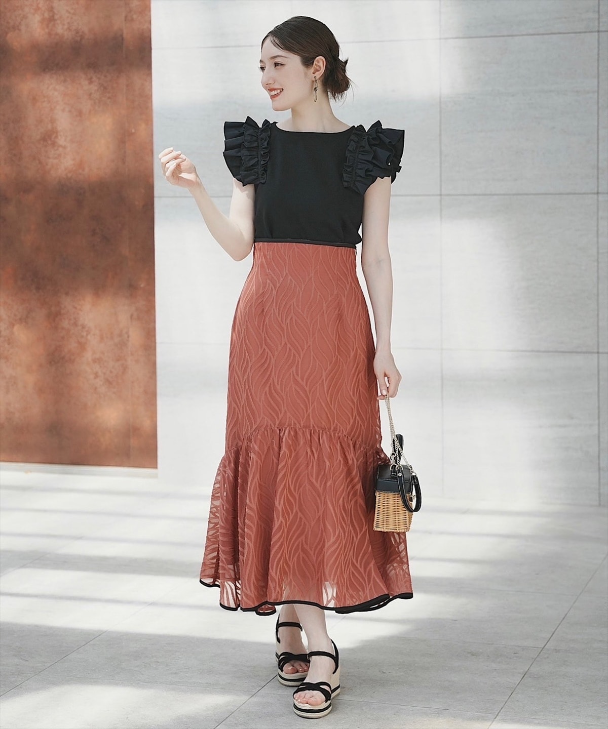 リーフオパールパイピングティアードスカート