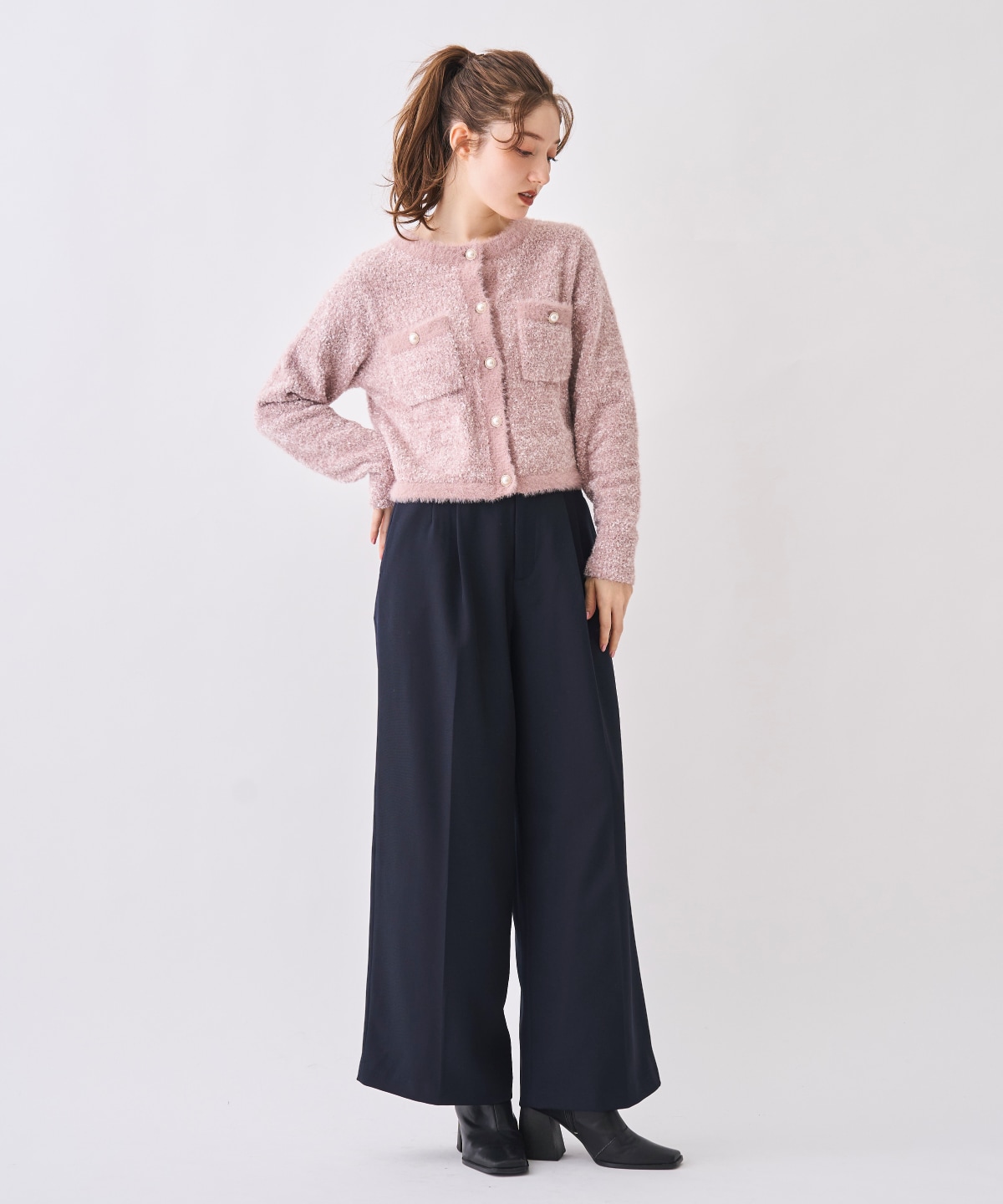 【12/5(Fri)発売開始】ノーカラーフェザーカーディガン