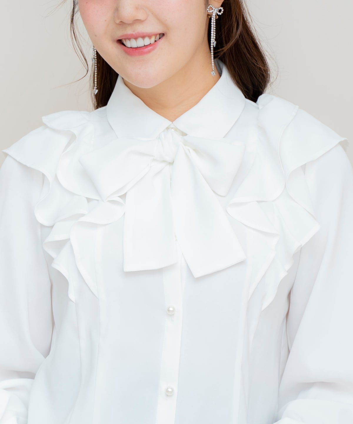 ダブルフリルリボンタイブラウス