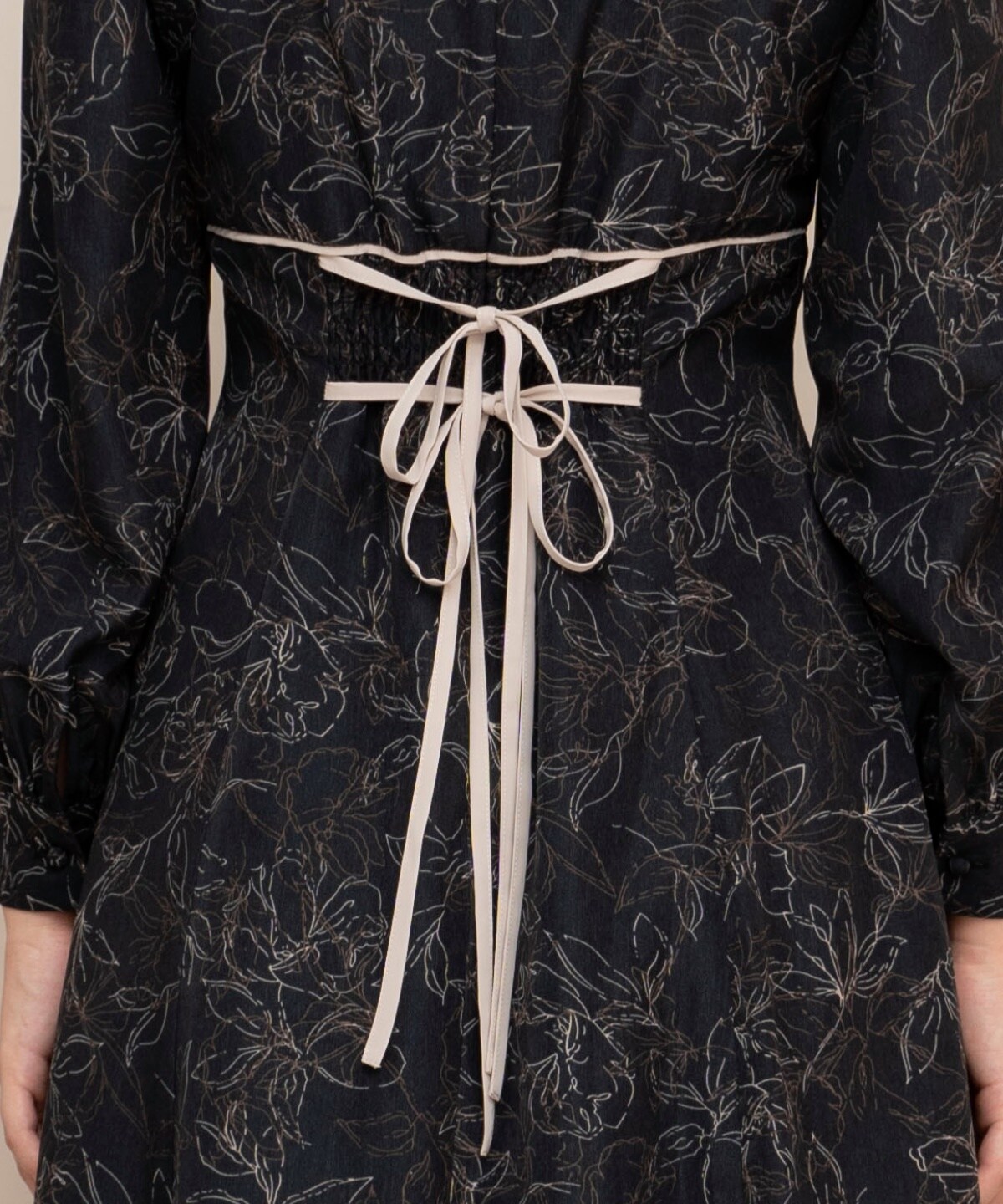 フラワープリントギャザーフレアワンピース