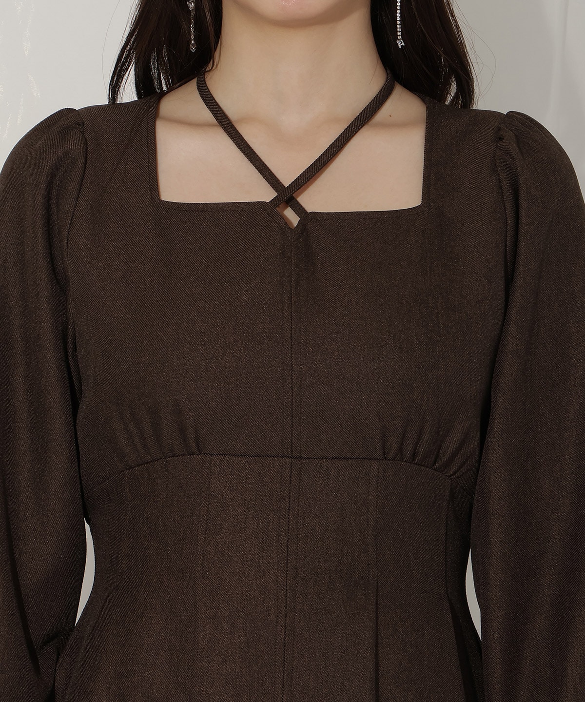 クロスネックフレアワンピース