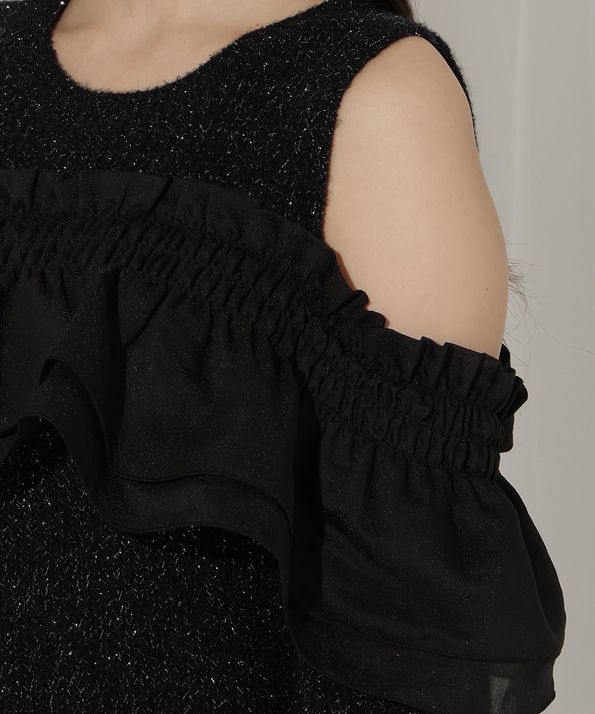 バックリボンオフショルニットワンピース