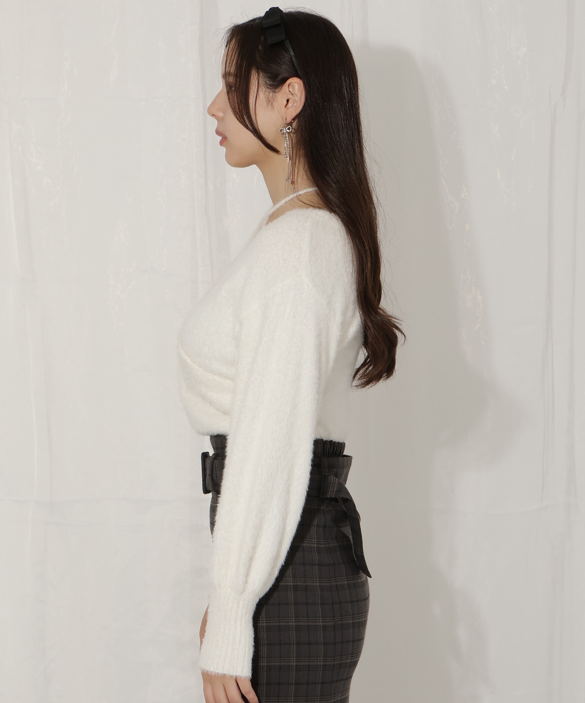 クロスネックカシュクールフェザーニット