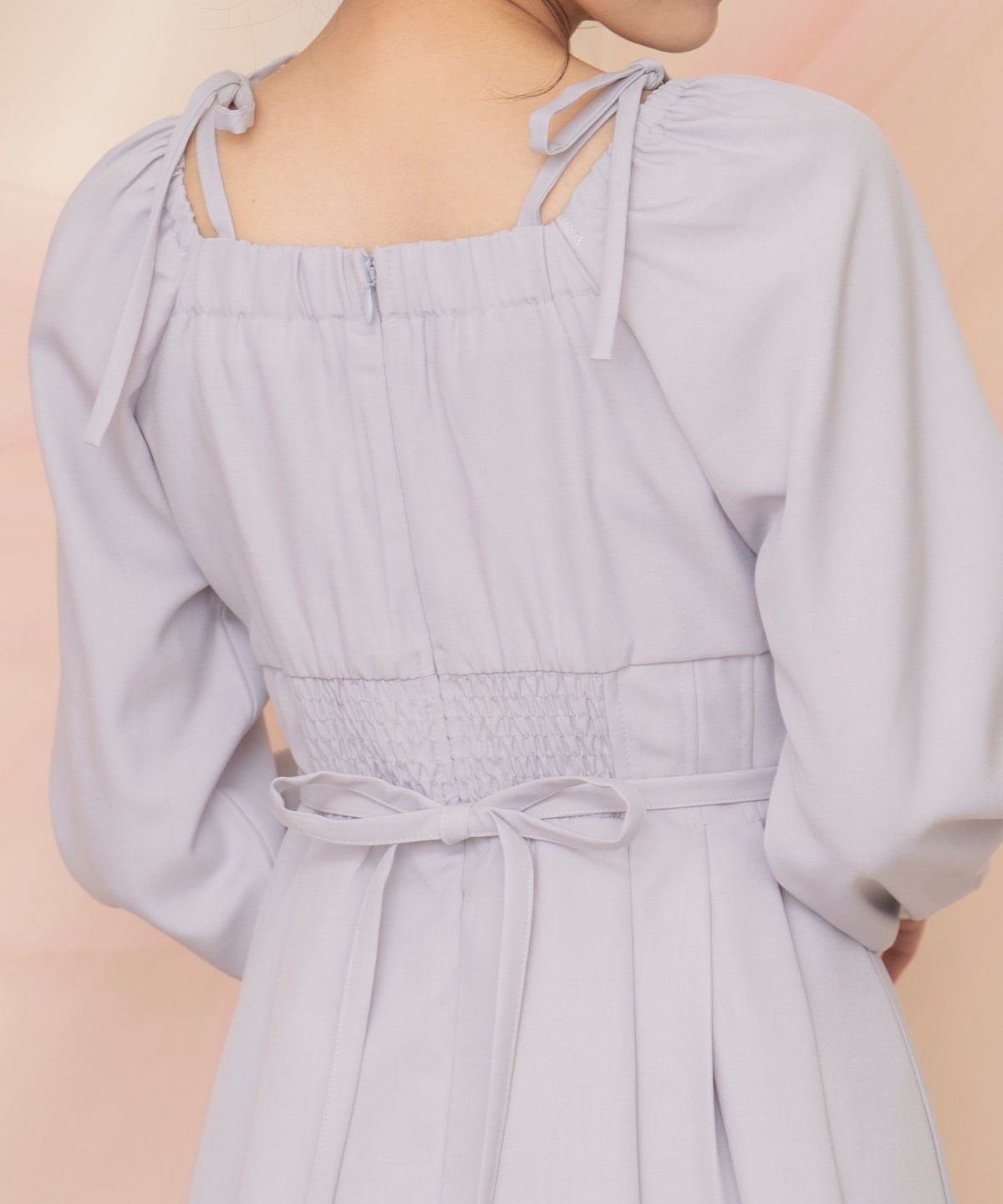 ショルダーリボンタックフレアワンピース