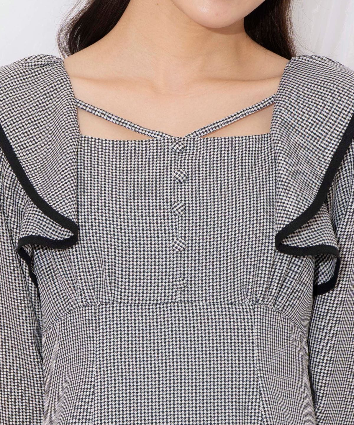 配色パイピングフリルワンピース