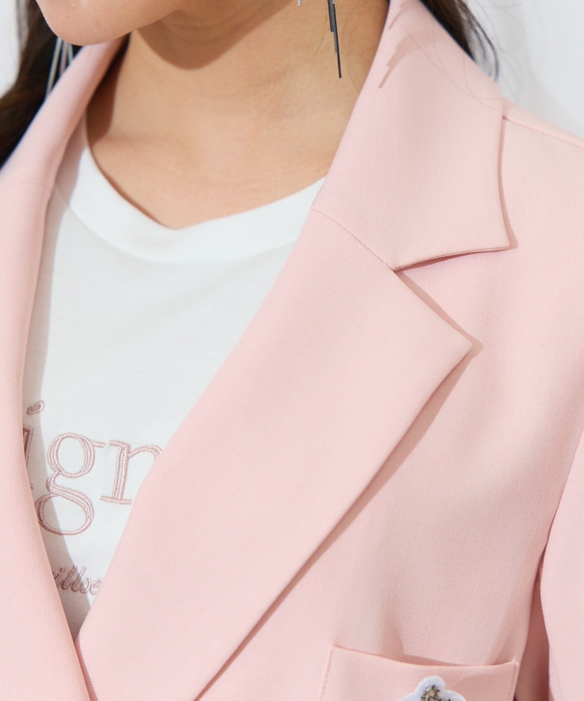 エンブレム付きテーラードジャケット