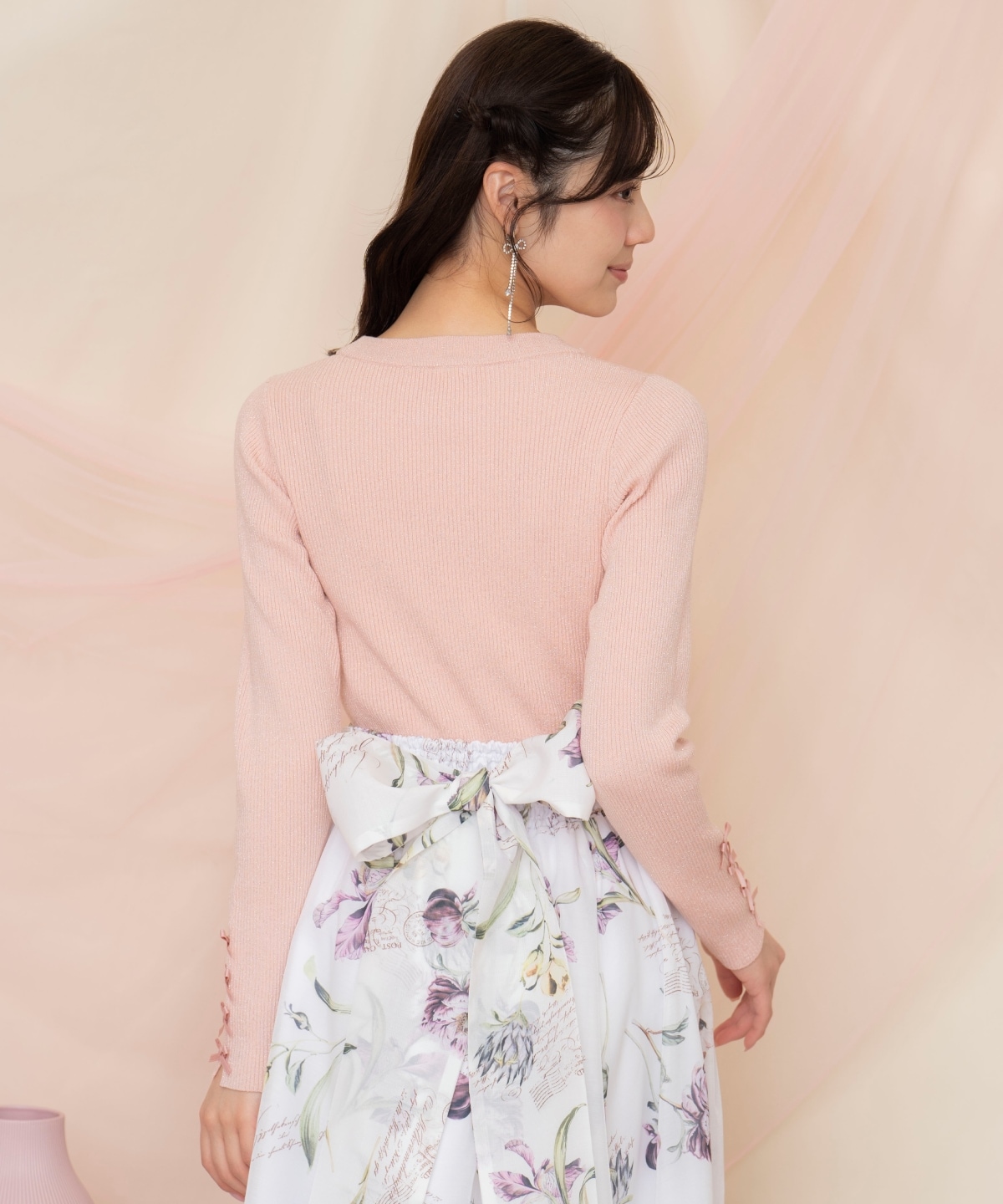 【なくなり次第終了】袖リボンボトルネックニット