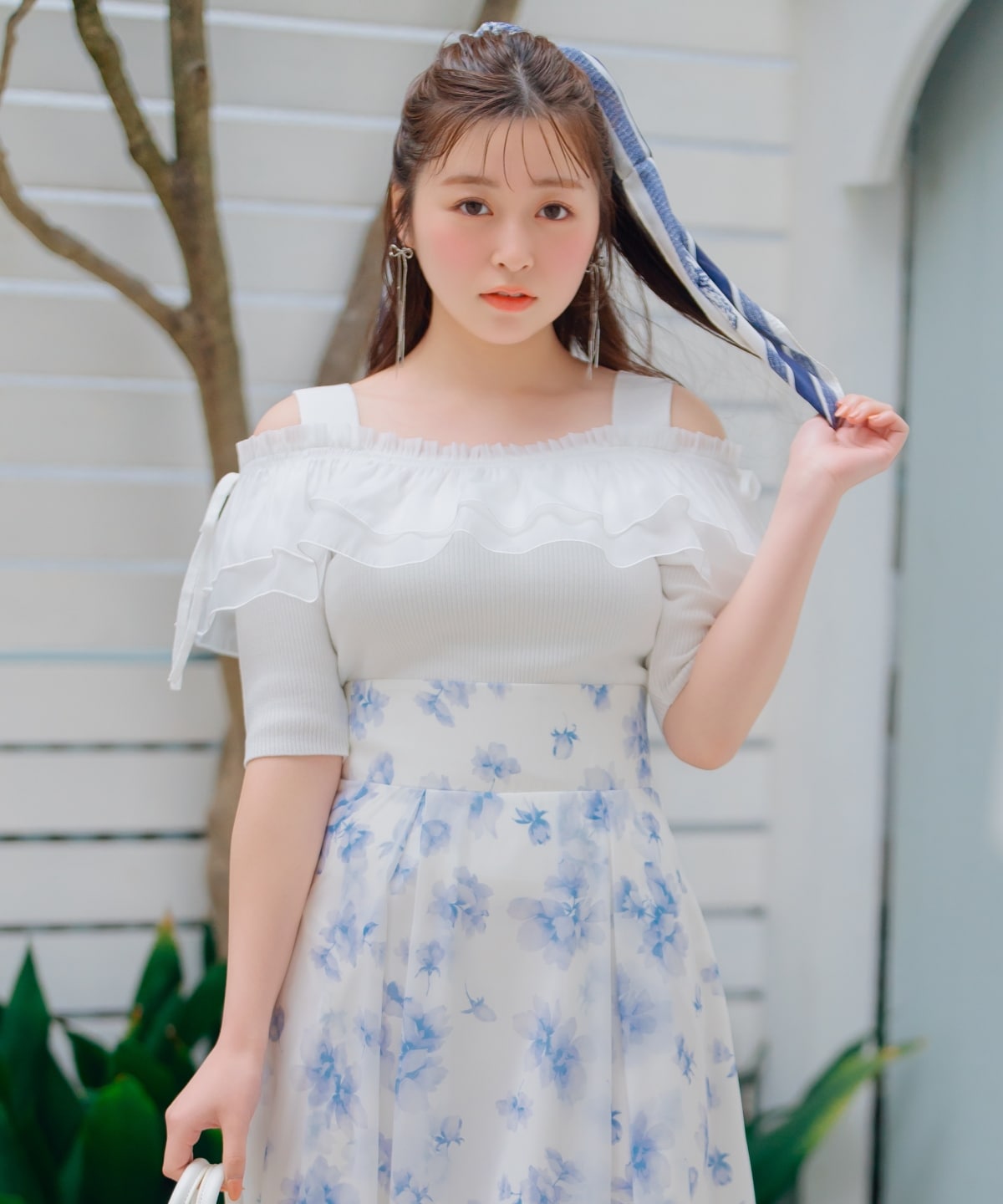 シアーボリュームフリルニットプルオーバー