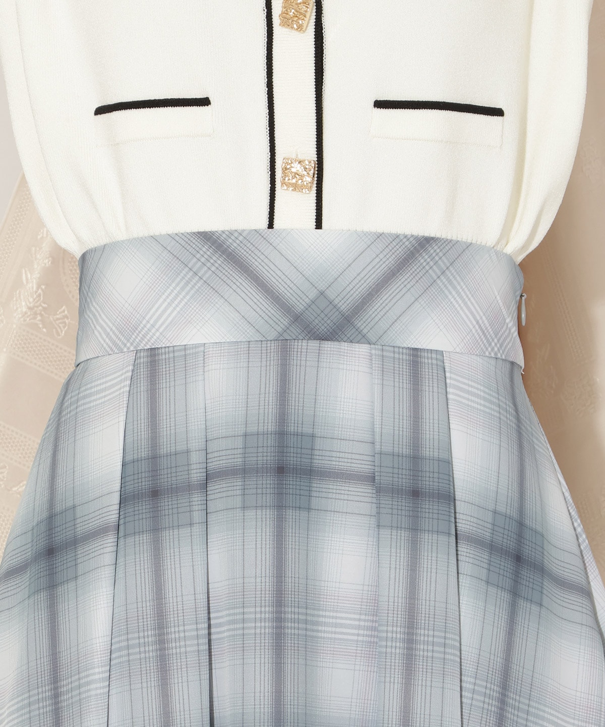 オリジナルチェックタックフレアスカート