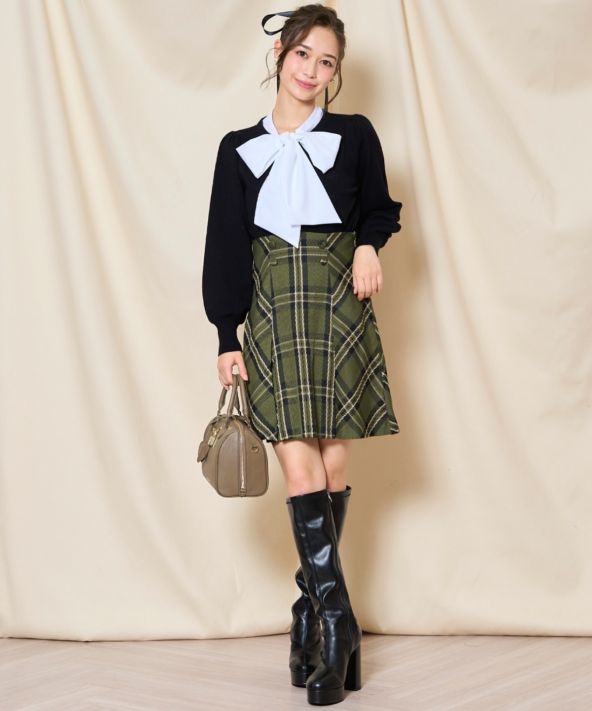 ボックスタックミニスカート