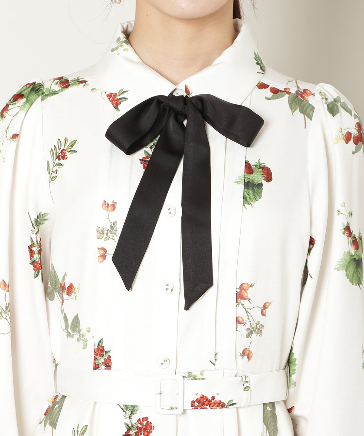 【12/5(fri)10時発売】ウィンターボタニカルリボンタイワンピース