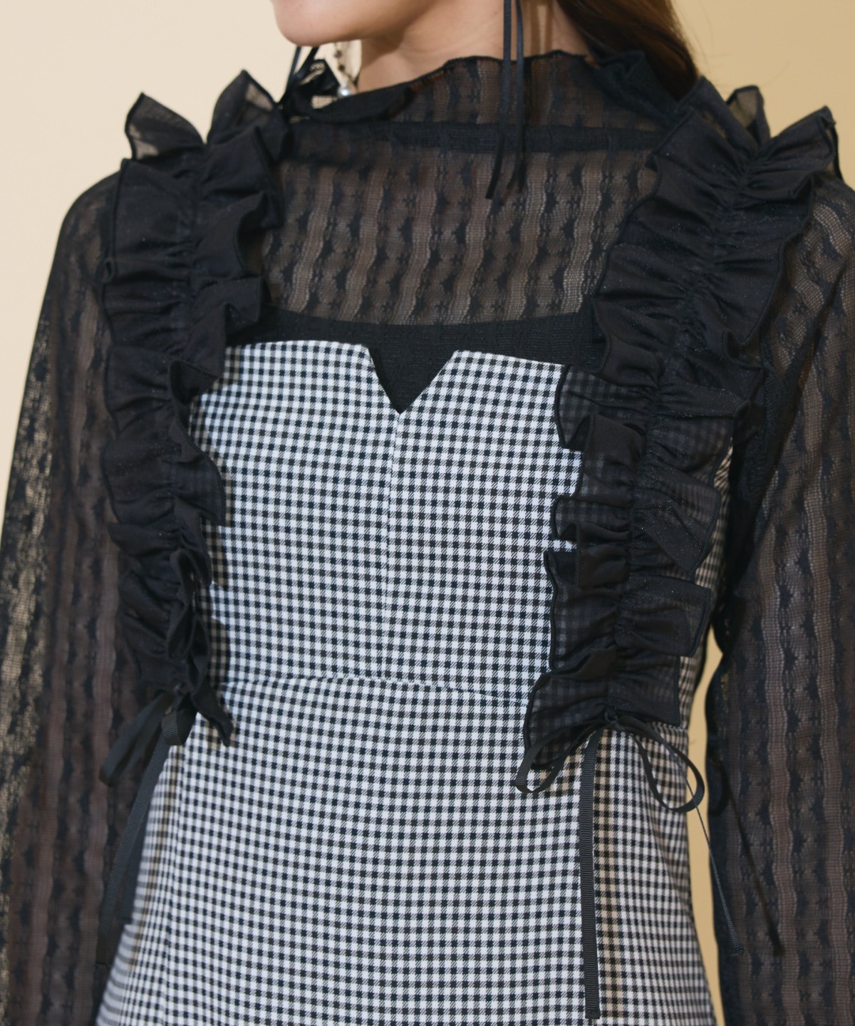 フリルショルダーマーメイドワンピース