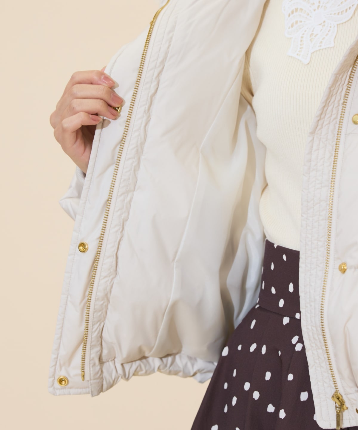 ファー付きショートダウン