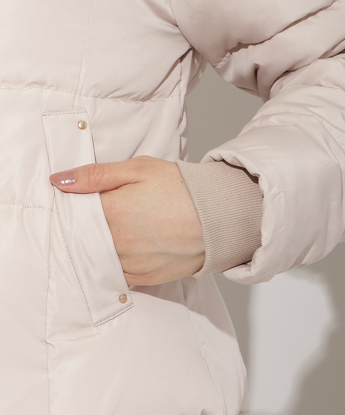 フードファーペプラムショートダウン