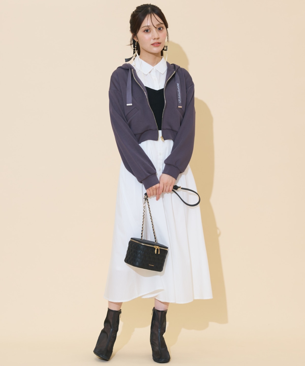 ロゴテープパーカー