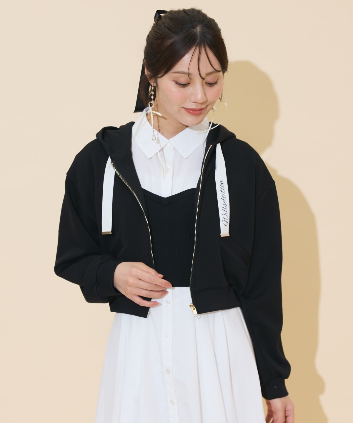 ロゴテープパーカー