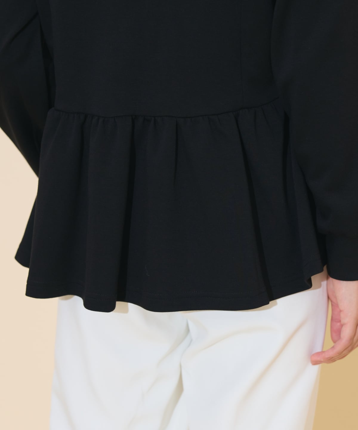 ペプラムパーカー