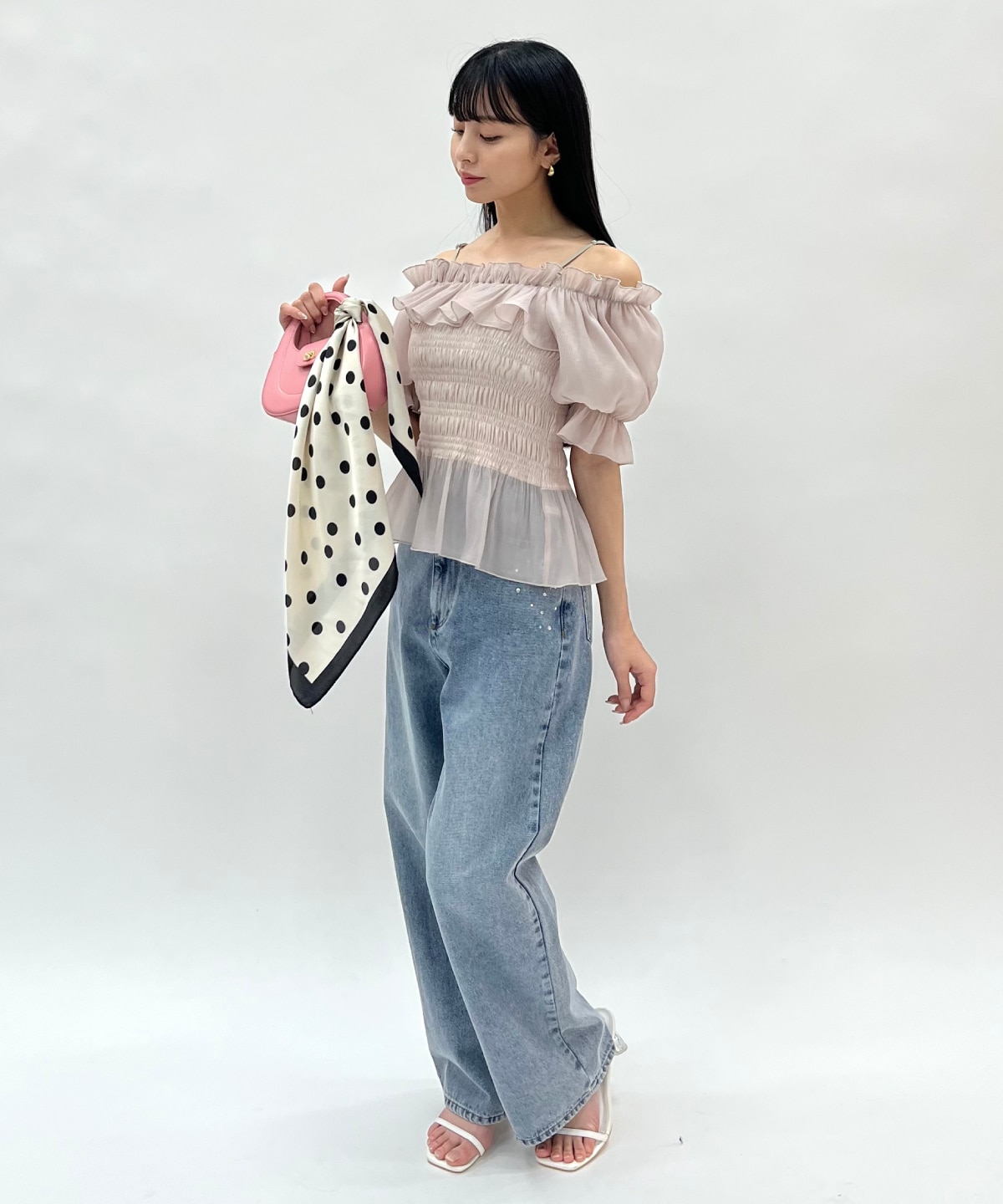 シャーリングペプラムブラウス