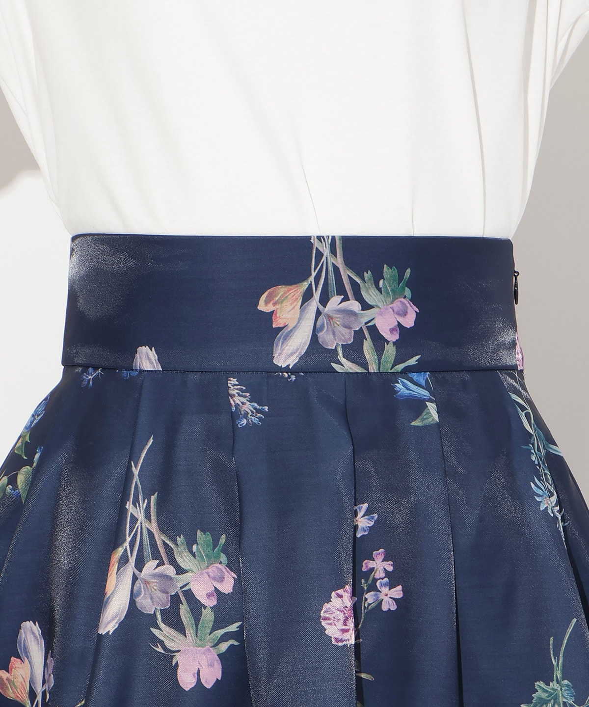 【3/12(thu)10時発売】ボタニカルフラワーシアータックスカート