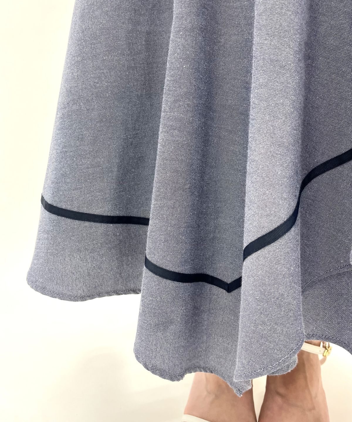 ベルト付きハンカチヘムスカート