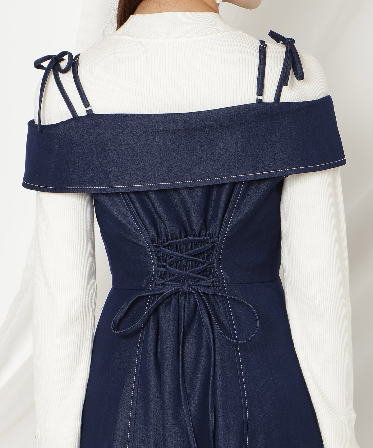 リボンストラップオフショルキャミワンピース