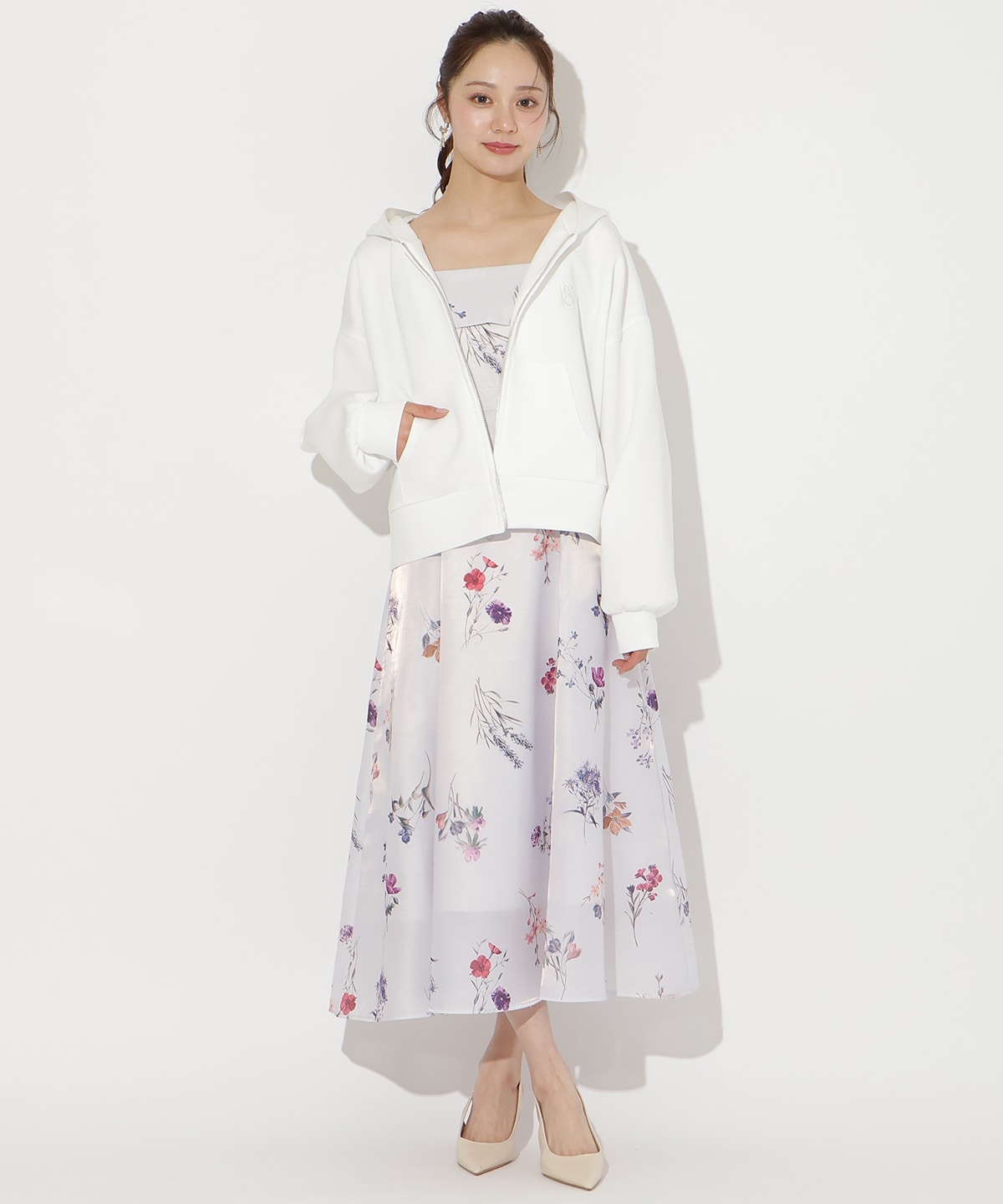 【3/12(thu)10時発売】ボタニカルフラワーシアータックワンピース