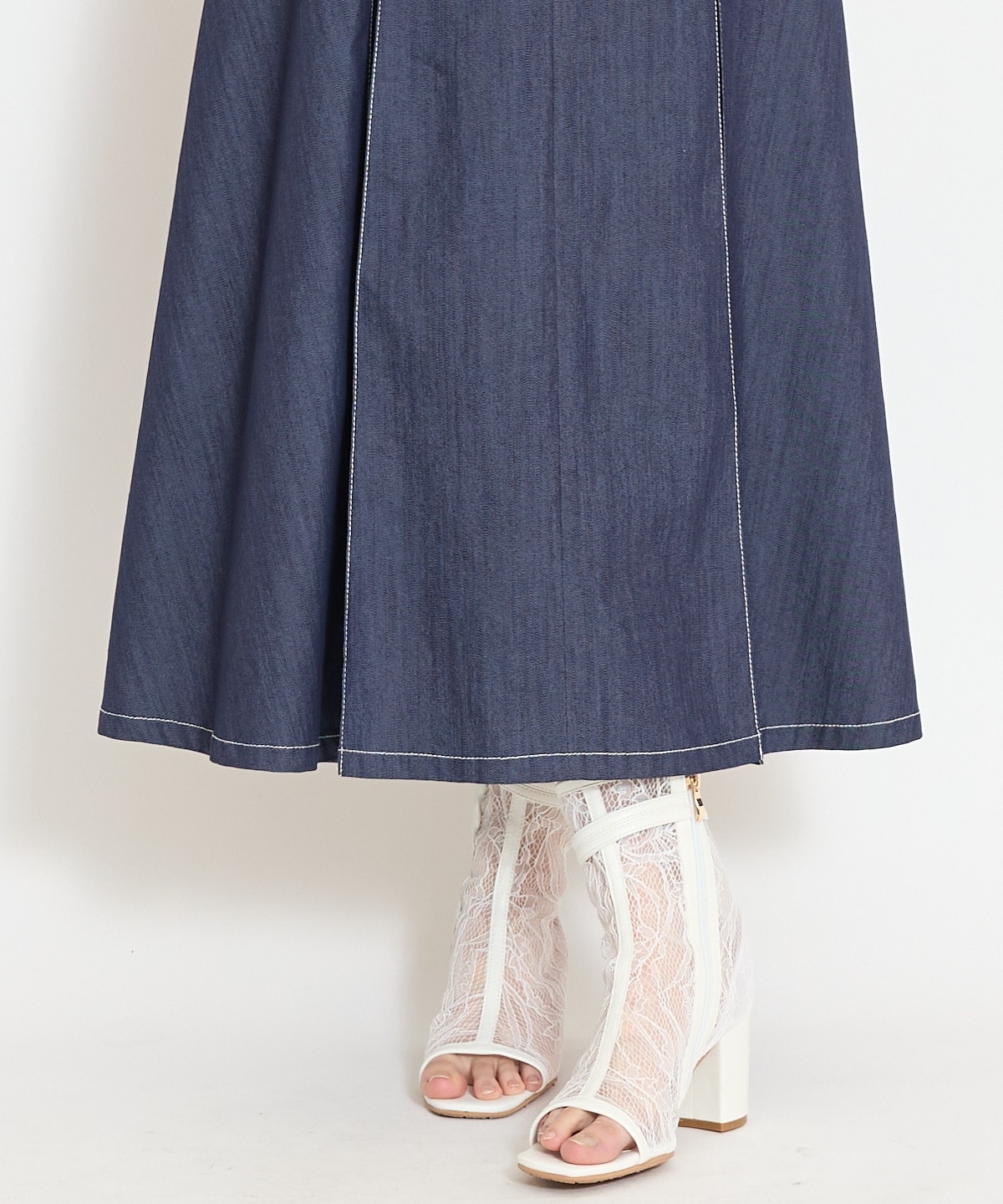 ステッチデザインフロントZIPワンピース