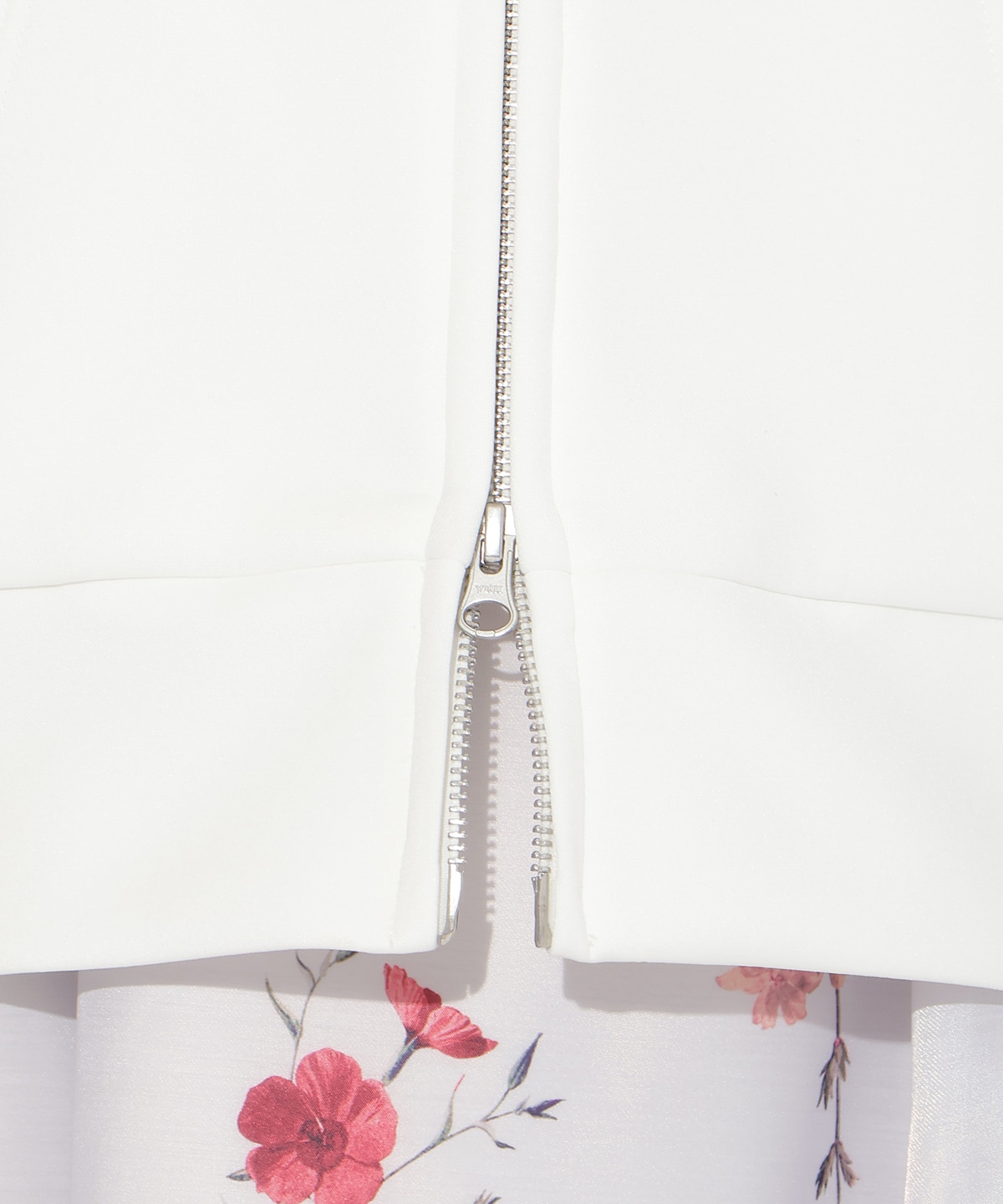 ダブルZIPオーバーサイズパーカー