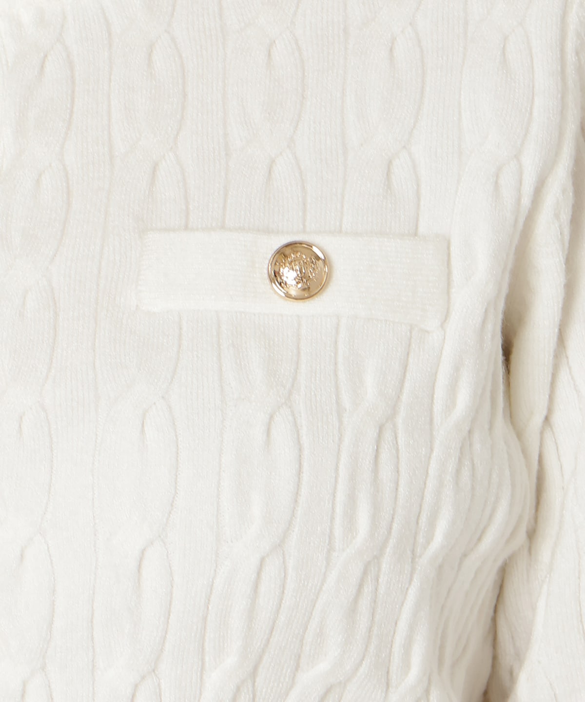 フリルレイヤードケーブルニット