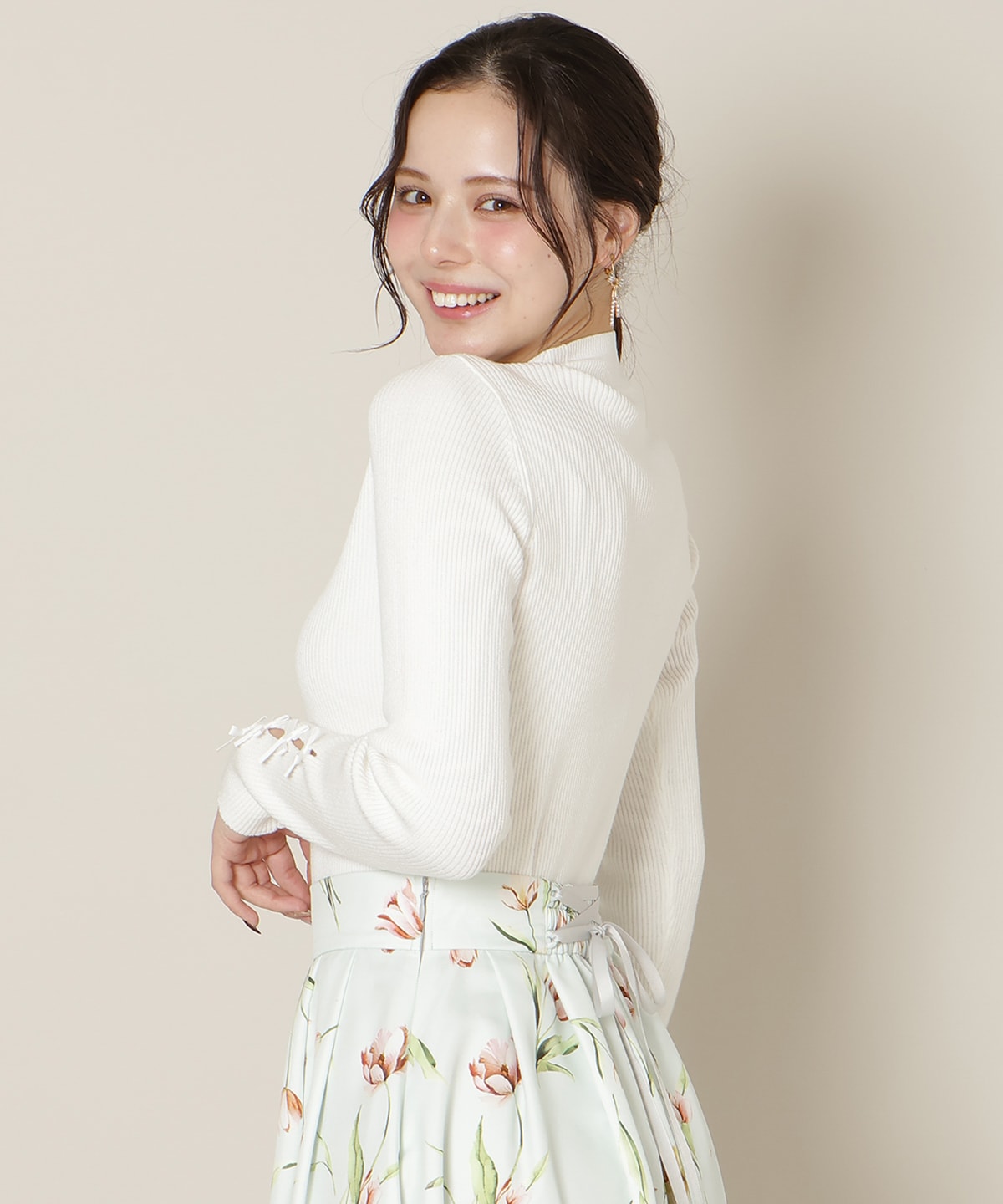 袖リボンラメリブニット