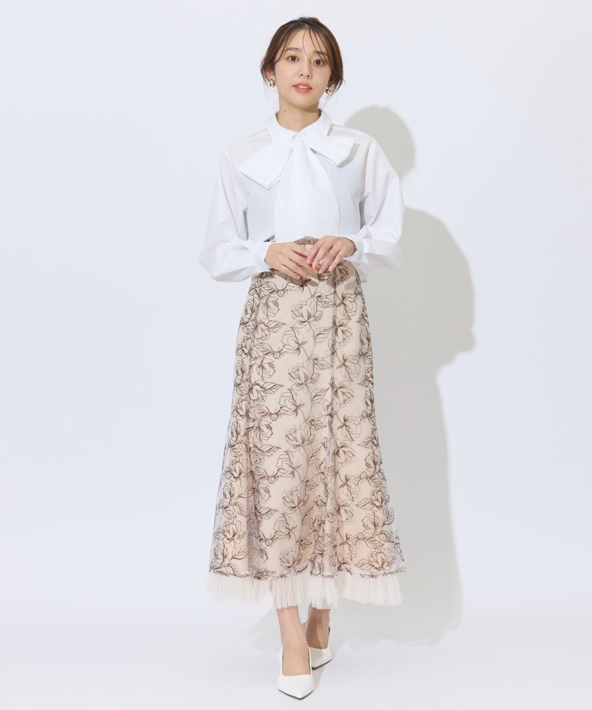 チュールヘムフローラルスカート