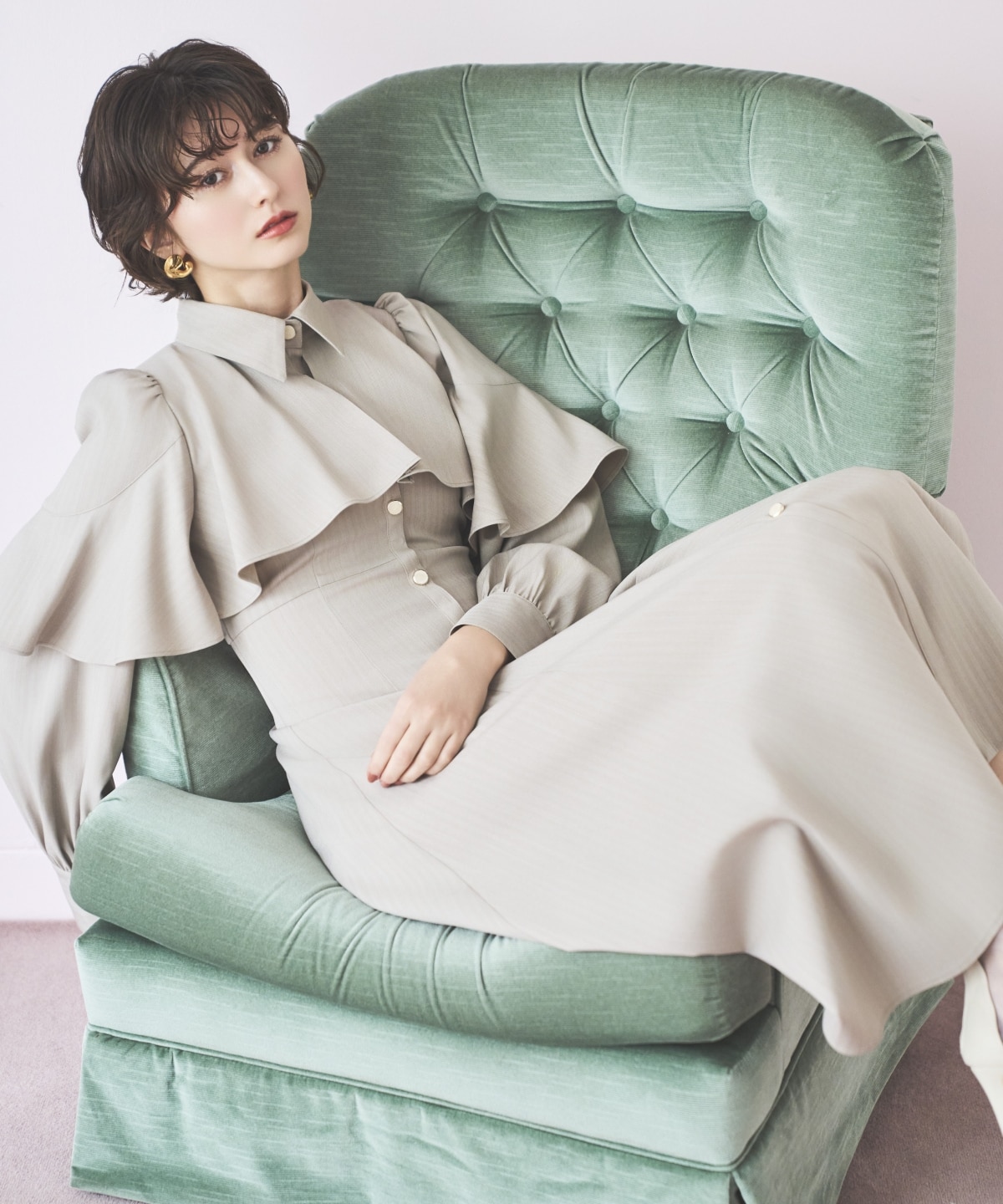 ケープフリルシャツワンピース