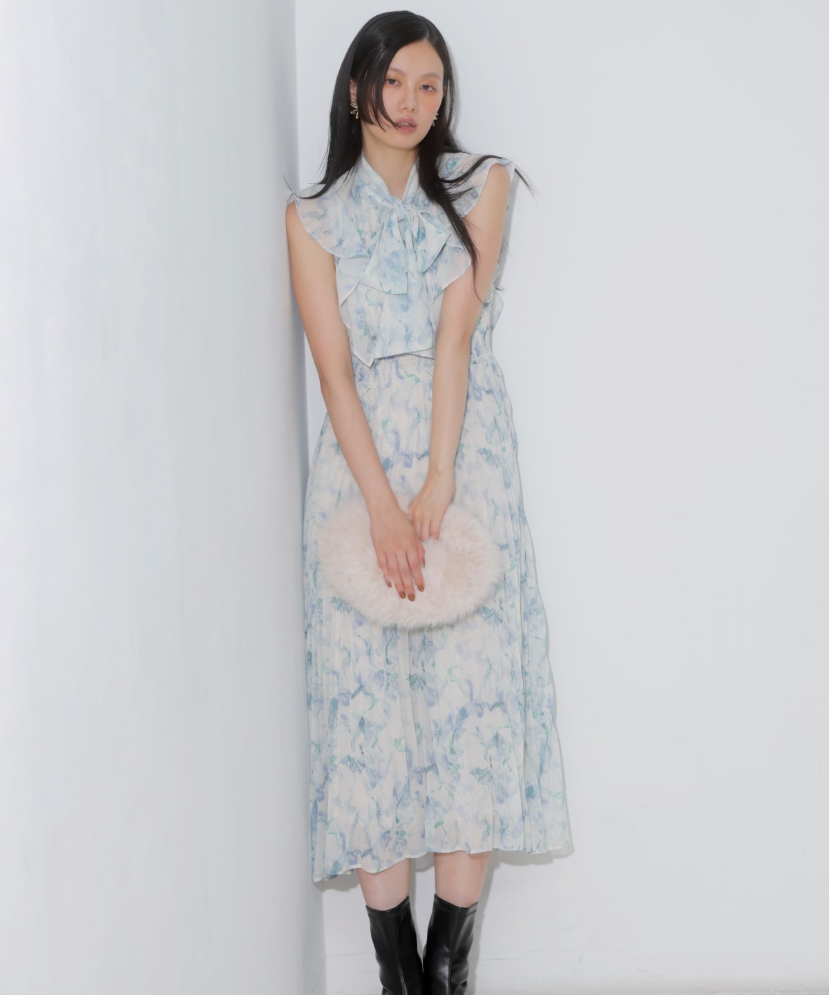 シフォンプリーツワンピース