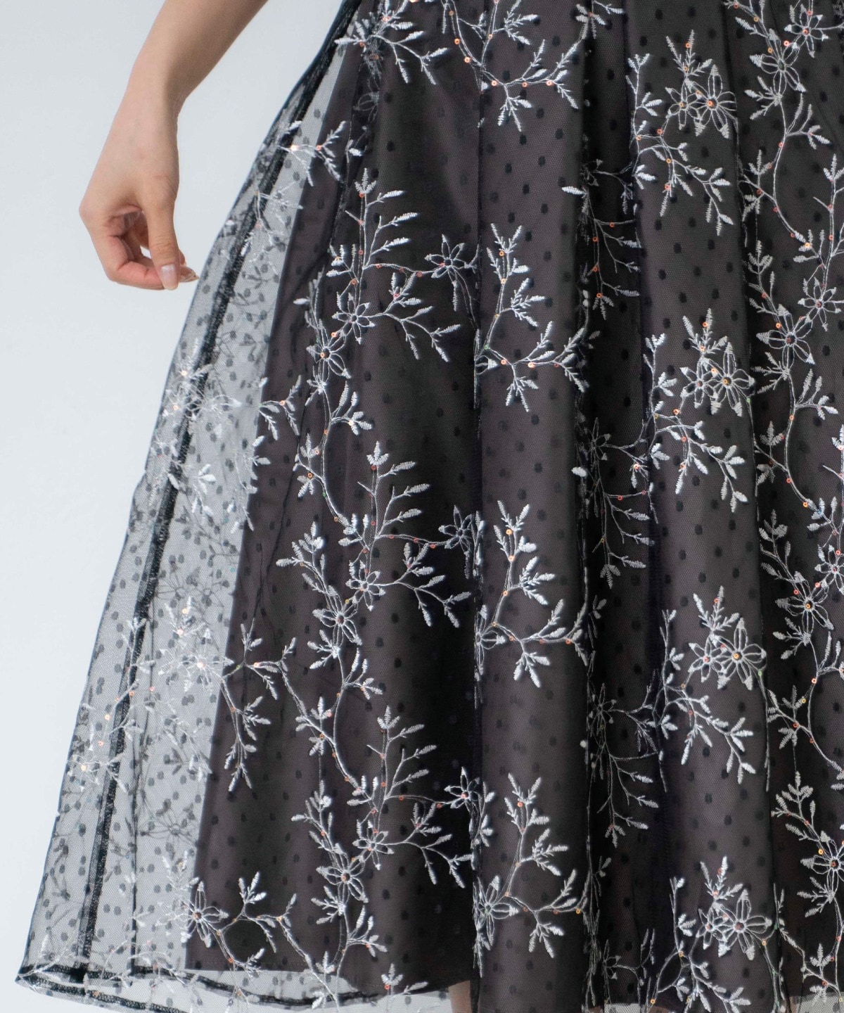 小花柄刺繍ドットチュールドレス