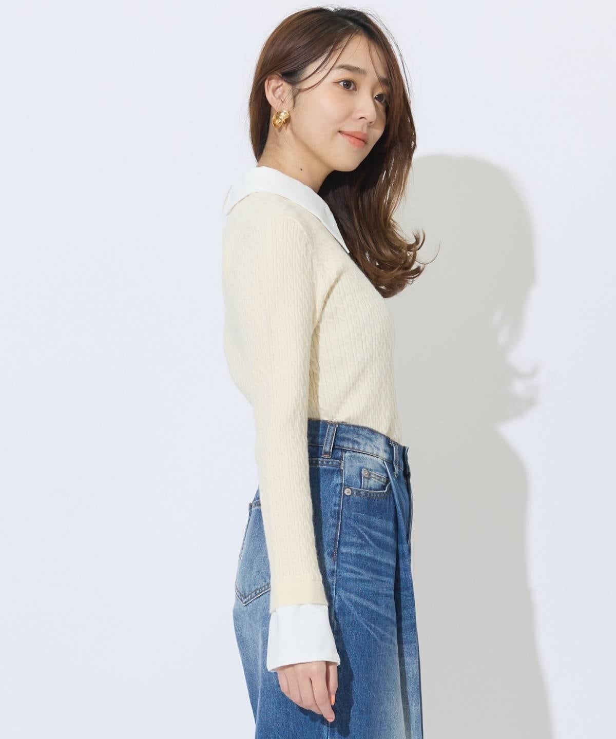 シャツレイヤード風ケーブル編みプルオーバー