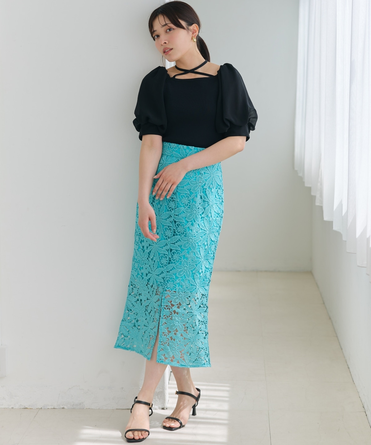 シアースリーブクロスネックプルオーバー
