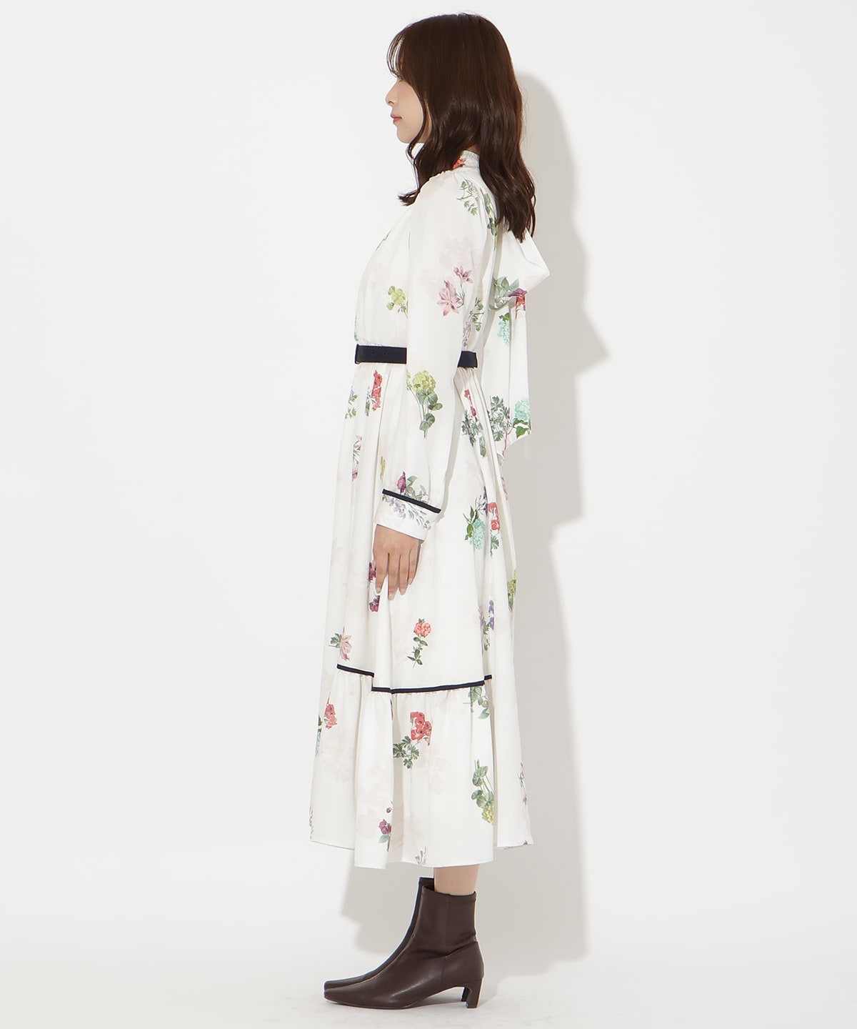 クラシックフラワーワンピース