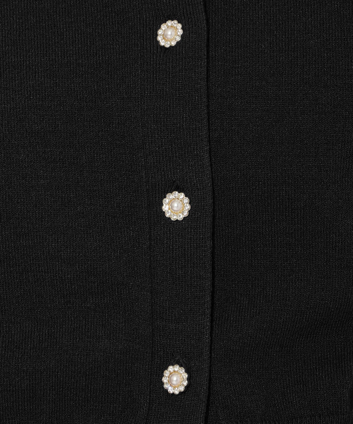 ビジューボタンクルーネックカーディガン