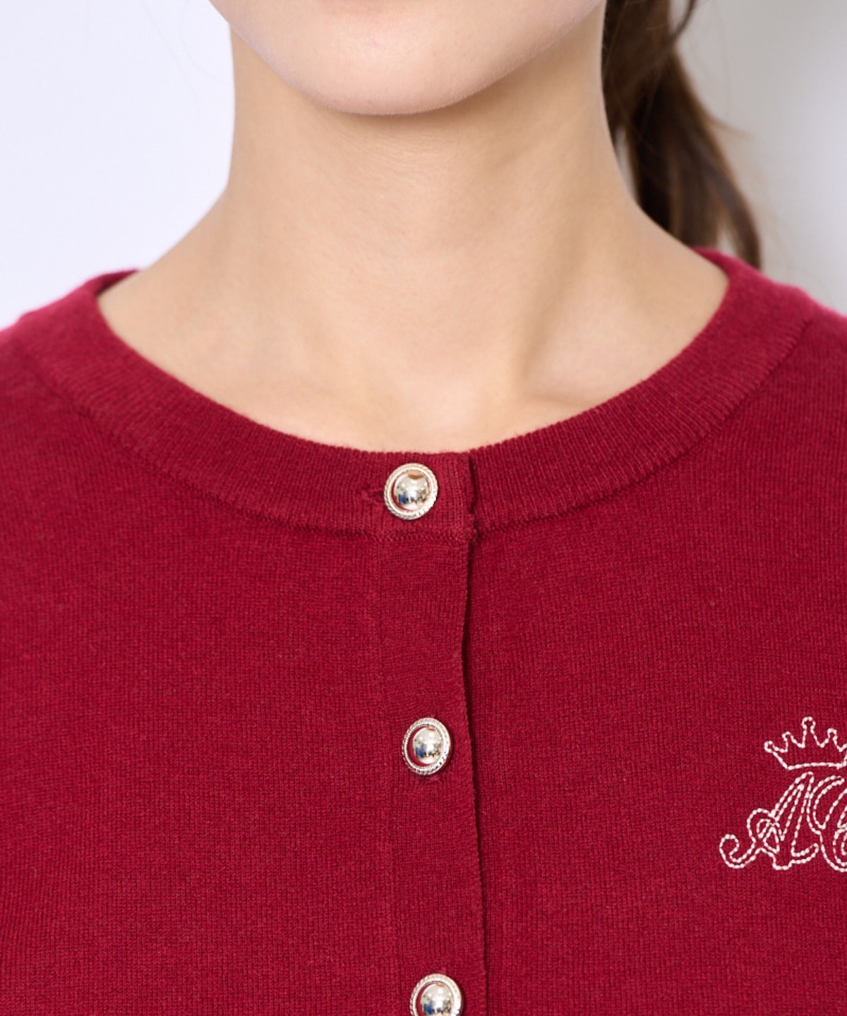 刺繍クルーネック長袖カーディガン