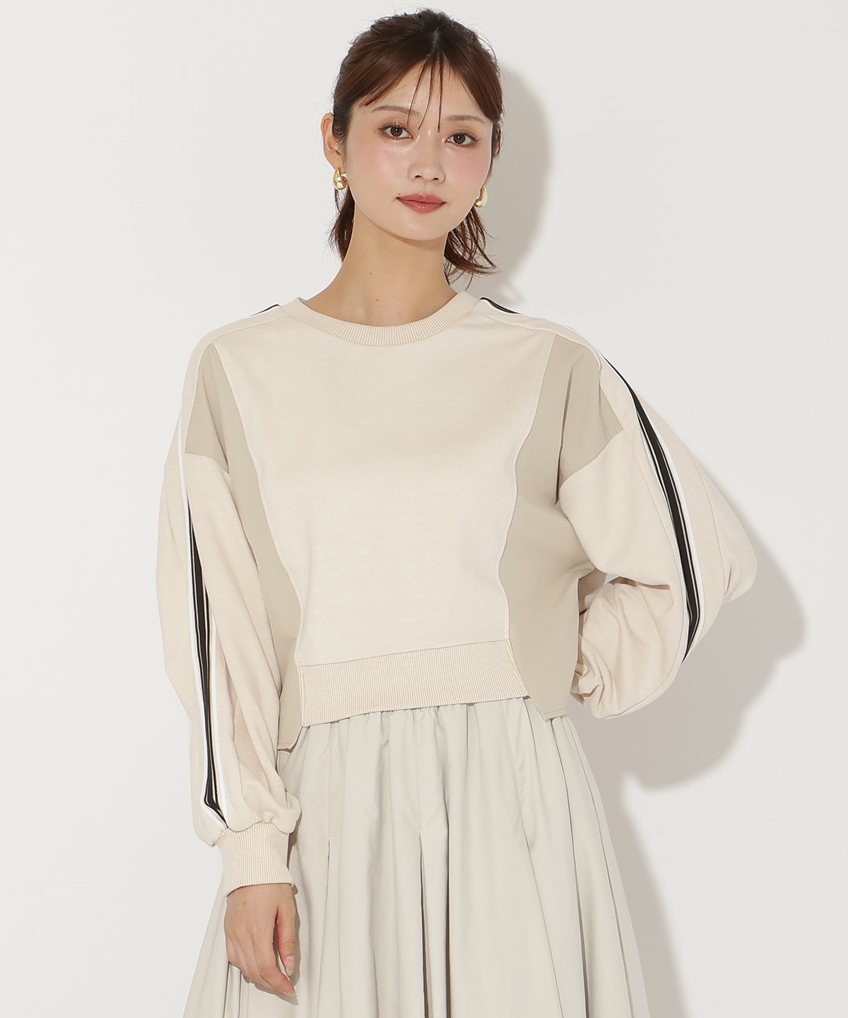 ライン入り裏毛トップス