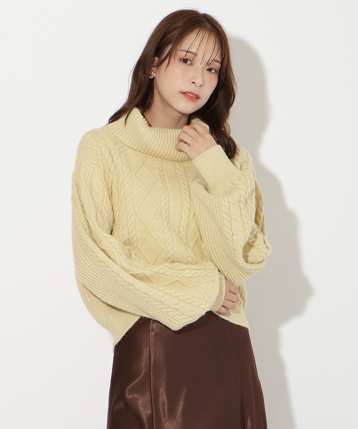 ラメケーブルタートルニットプルオーバー