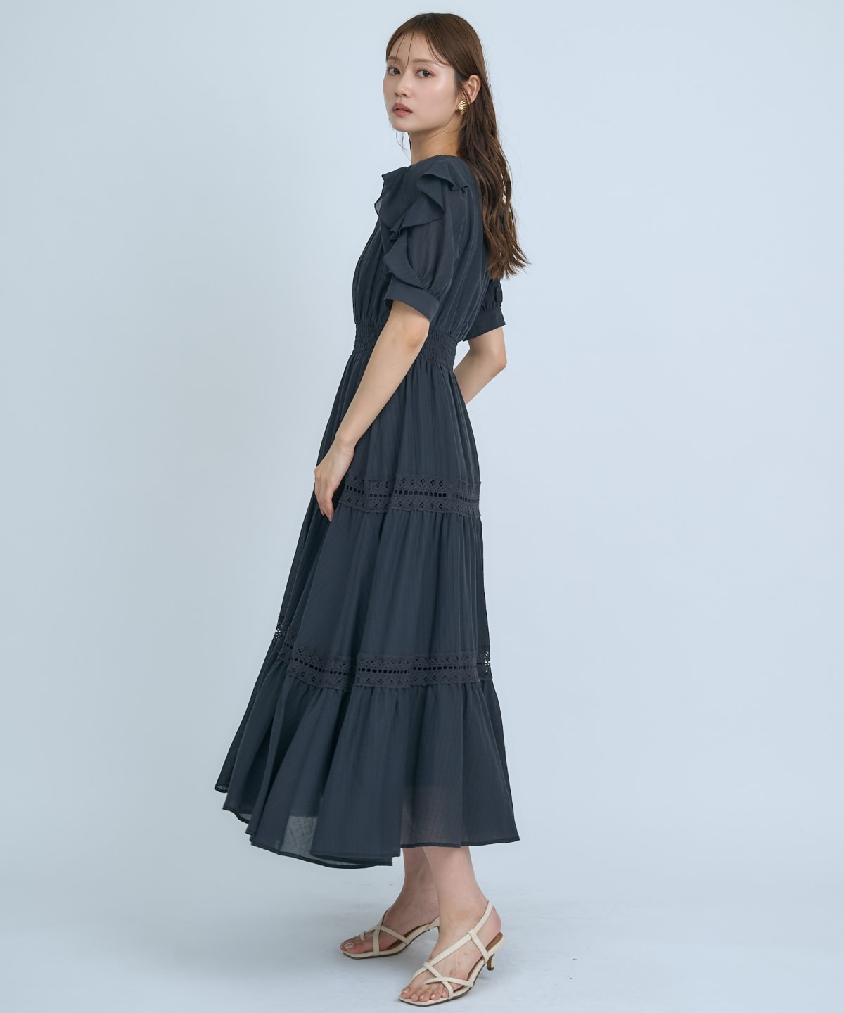 【先行予約受付中】フリルスリーブレースティアードワンピース