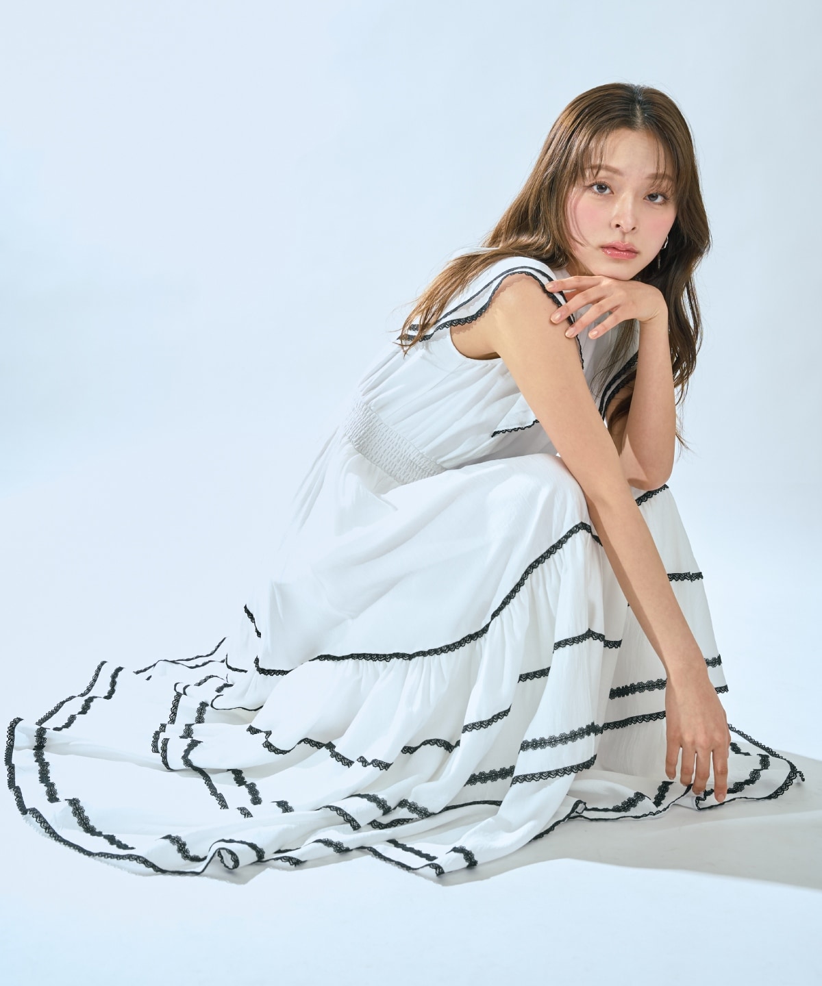 レーストリミングティアードワンピース